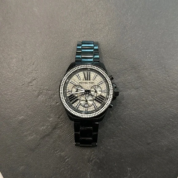 Michael Kors watch- needs battery Michael Kors Hartman Rose Gold Watch Battery Replacement  main image 4